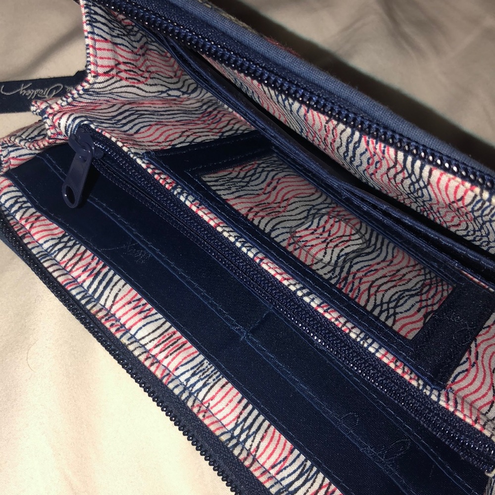 Wallet - Picture 3 of 6